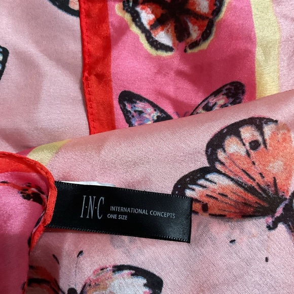 International Concepts INC Pink Butterfly Scarf NWOT - Picture 5 of 7